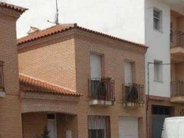 Villa en venta en Villaluenga De La Sagra