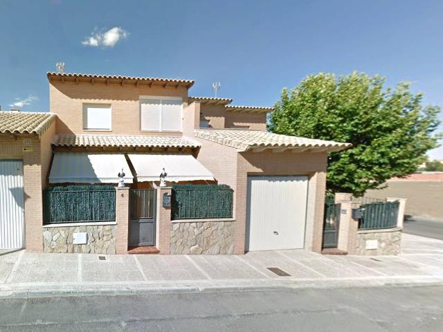 Chalet en venta en Villaluenga De La Sagra, Toledo