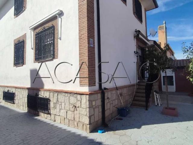 Chalet en venta en Villaluenga De La Sagra, Toledo