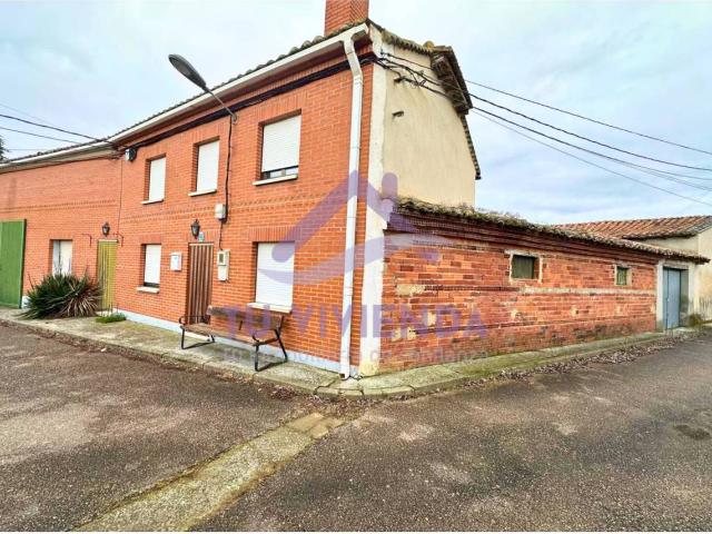 Chalet en venta en Villaluenga De La Vega, Castilla y León