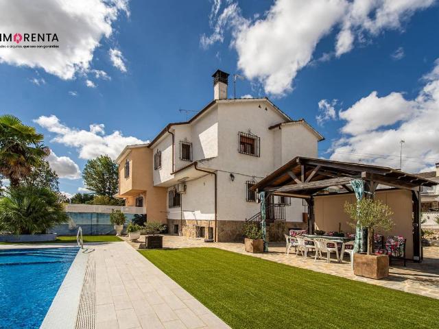 Chalet en venta en Villamanta, Madrid