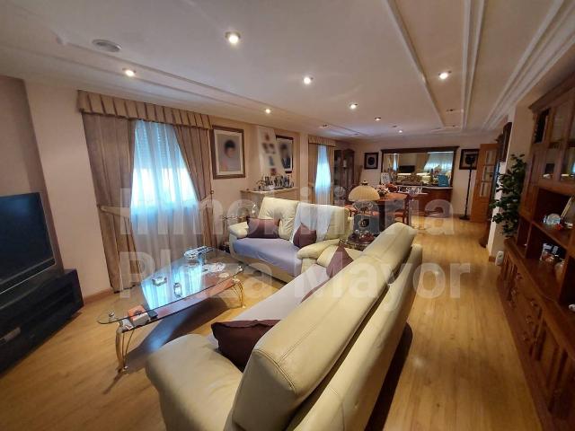 Chalet en venta en Anantapur, Villamayor