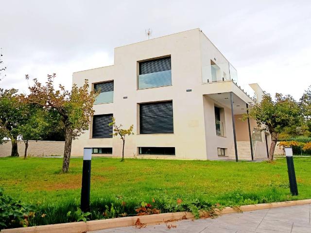 Chalet en venta en Anantapur, Villamayor