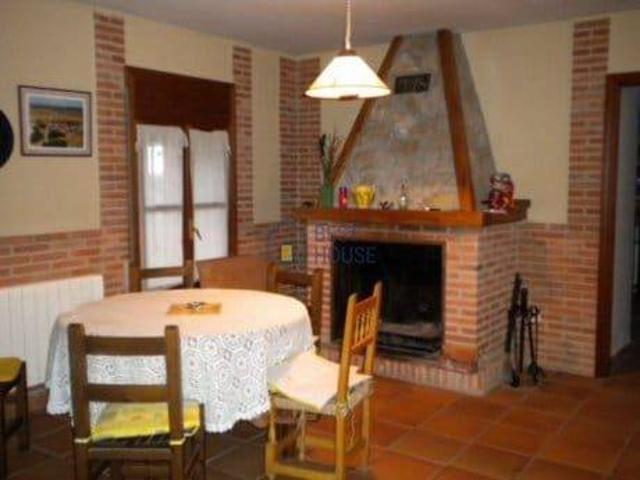 Chalet en venta en Villamañán, León