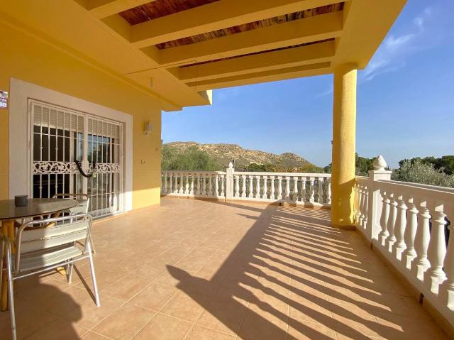 Villa en venta en San Vicente Del Raspeig, la Borinquen
