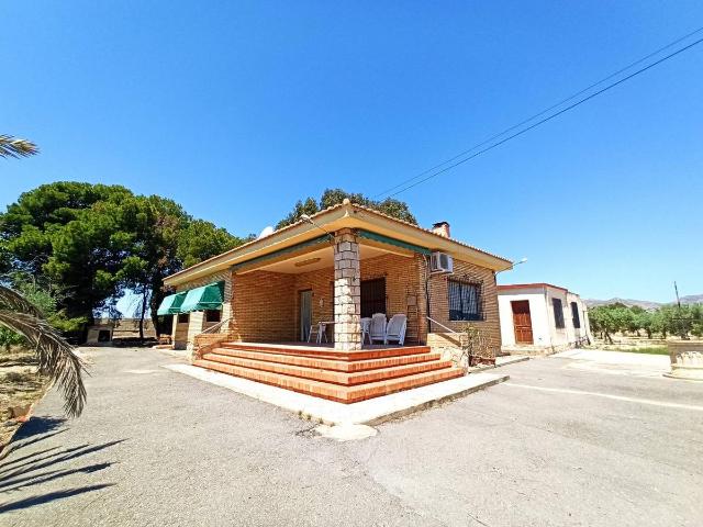 Villa en venta en San Vicente Del Raspeig, la Borinquen