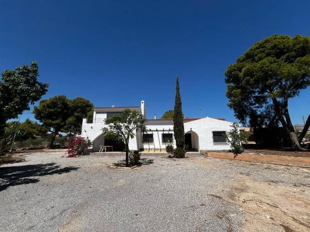 Villa en venta en San Vicente Del Raspeig, la Borinquen