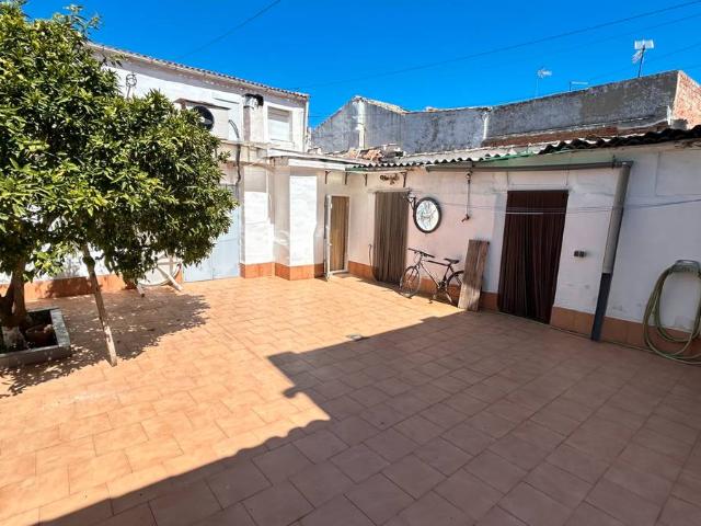 Villa en venta en Villanueva De La Reina