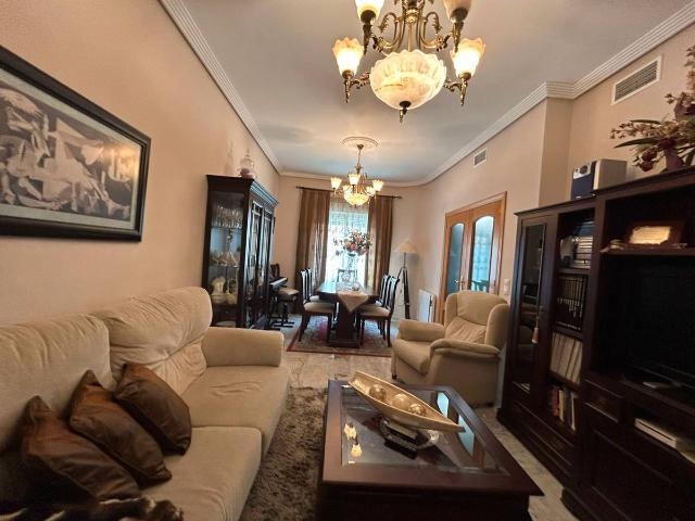 Villa en venta en Villanueva De La Serena