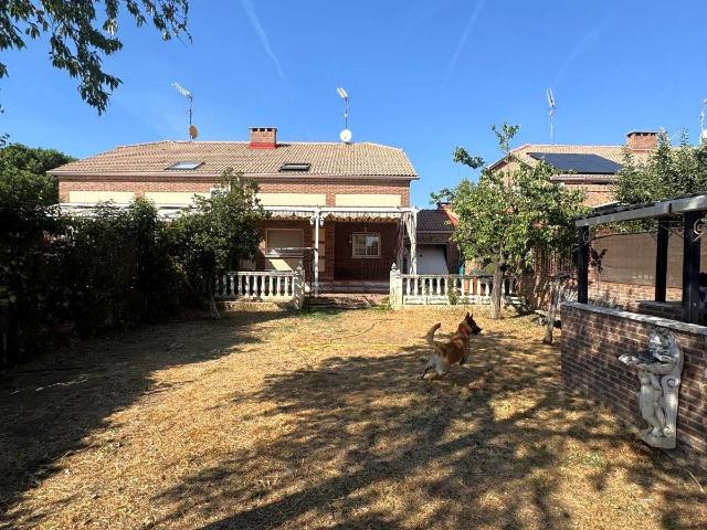 Chalet en venta en Villanueva De La Torre, Castilla-La Mancha