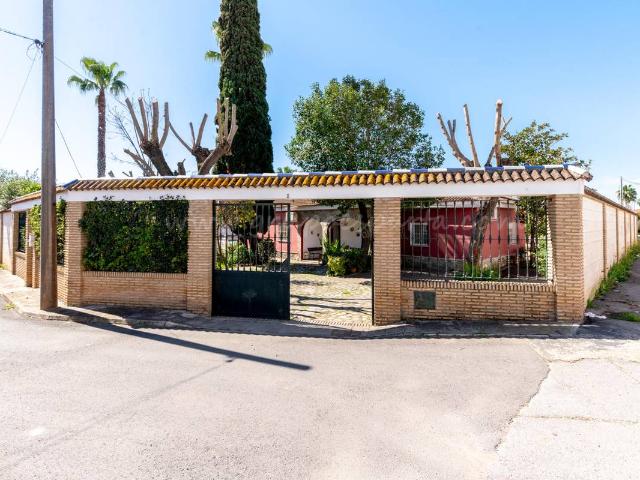 Chalet en venta en Villanueva Del Ariscal, Andalucía