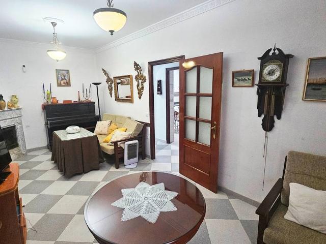 Chalet en venta en Villanueva Del Ariscal, Andalucía