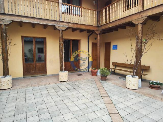 Chalet en venta en Navatejera, Villaquilambre