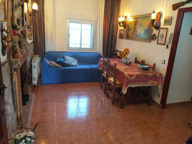 Chalet en venta en Villar De Cañas, Cuenca