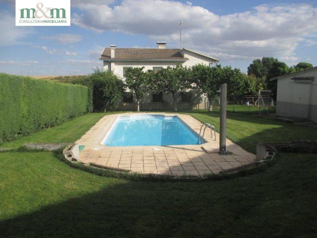 Chalet en venta en Villares De La Reina, Castilla y León