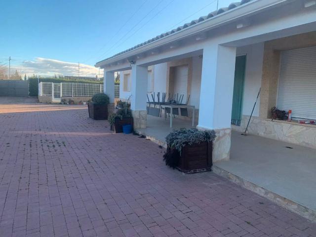 Chalet en venta en Villarrobledo, Castilla-La Mancha