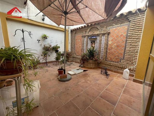 Chalet en venta en Distrito Centro, Córdoba