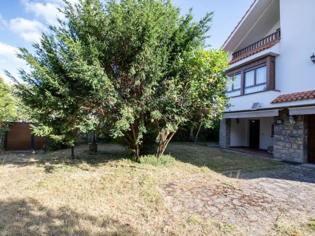 Chalet en venta en Villaviciosa, Asturias