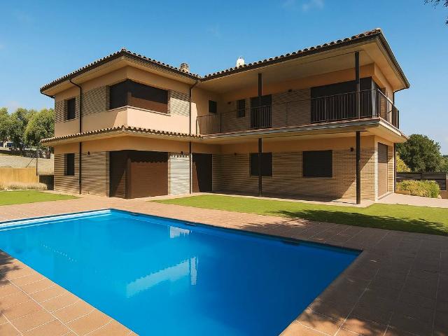 Villa en venta en Vilobí D'onyar