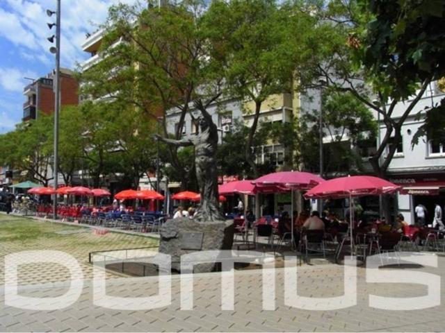 Villa en venta en Sant Boi De Llobregat, Barri Centre