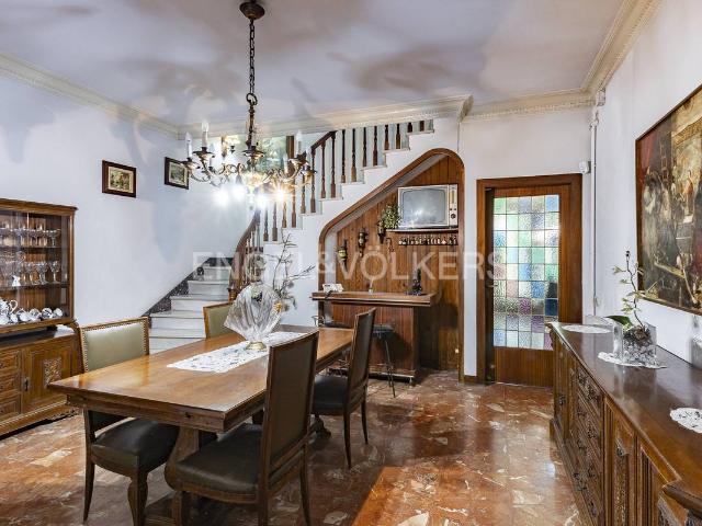 Villa en venta en Sant Boi De Llobregat, Barri Centre