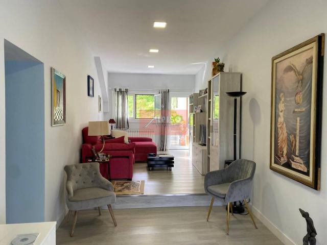 Villa en venta en Ourense, Casco Vello