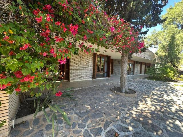Chalet en venta en Casco Antiguo - Santa Cruz - Ayuntamiento, l'Alacantí