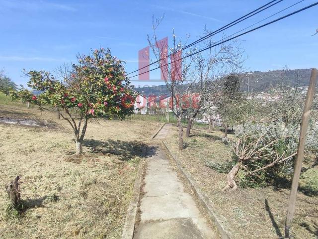 Chalet en venta en Centro, Ourense