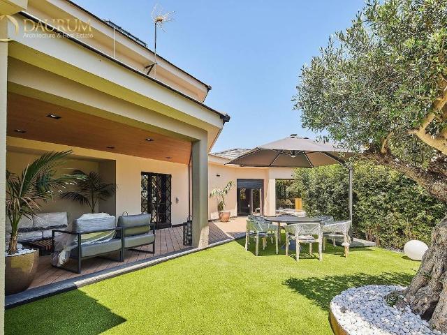 Chalet en venta en Sudamérica, Bahía de Cádiz