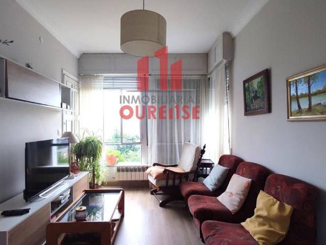 Chalet en venta en Centro, Ourense