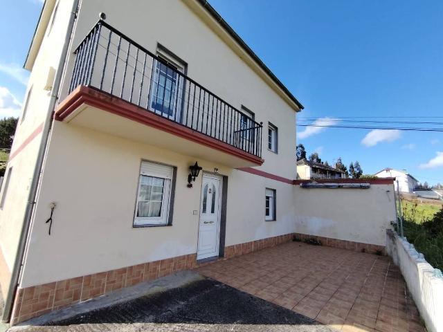 Chalet en venta en Viveiro, Lugo