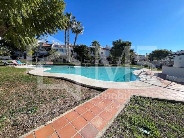 Villa en venta en Vélez-málaga, Capuchinos