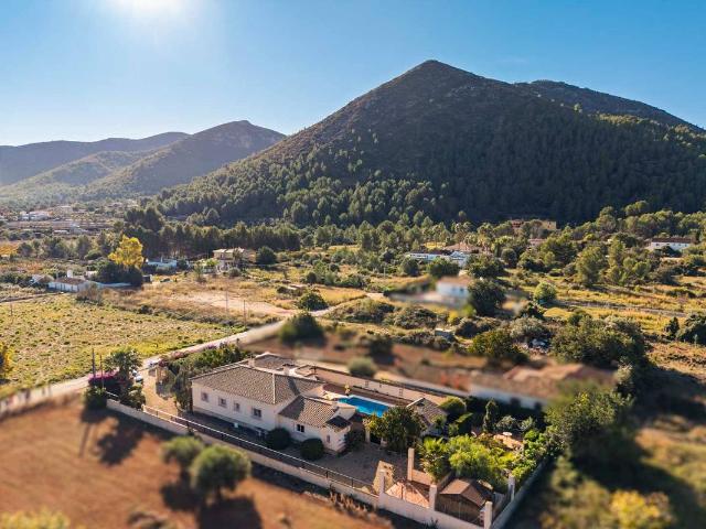 Chalet en venta en Xaló, Valencia