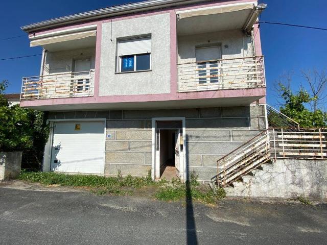 Villa en venta en Xinzo De Limia, As Casas Baratas