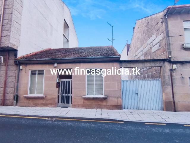 Villa en venta en Xinzo De Limia, As Casas Baratas