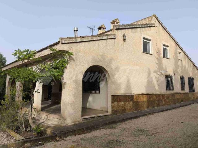Chalet en venta en Yecla, Región de Murcia