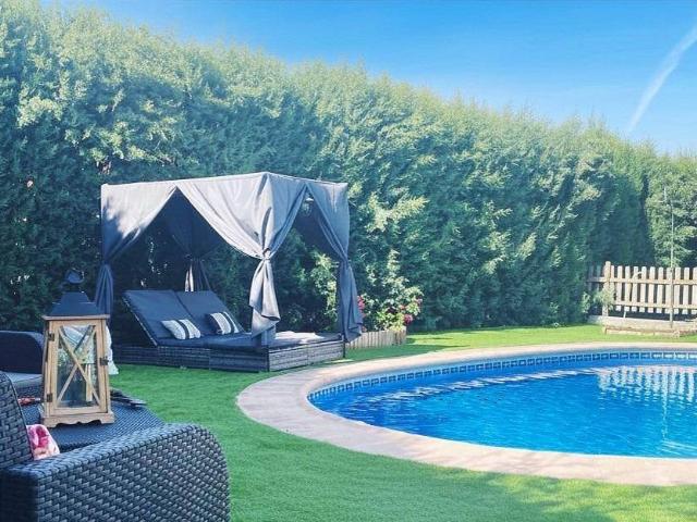 Chalet en venta en Camino de Yuncos, Yeles