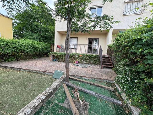 Villa en venta en Yeles, Camino de Yuncos