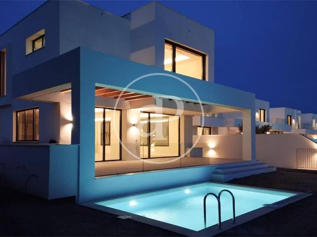 Chalet en venta en Rozas De Puerto Real, Madrid