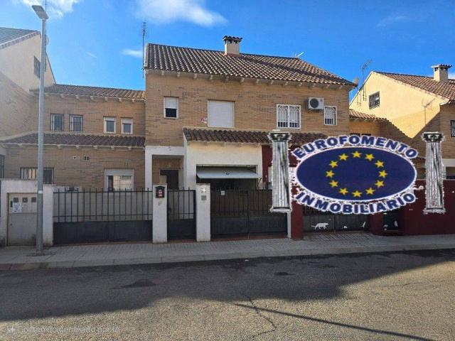 Chalet en venta en Urbanización Cervantes, Yuncos