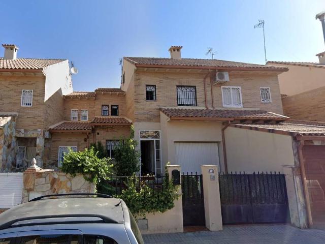 Chalet en venta en Yuncos, Toledo