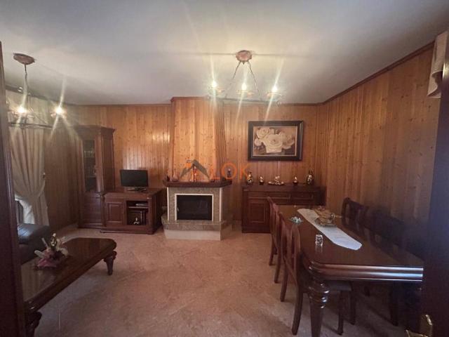 Villa en venta en Yunquera