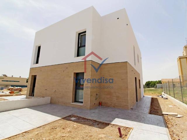 Chalet en venta en Yunquera De Henares, Castilla-La Mancha