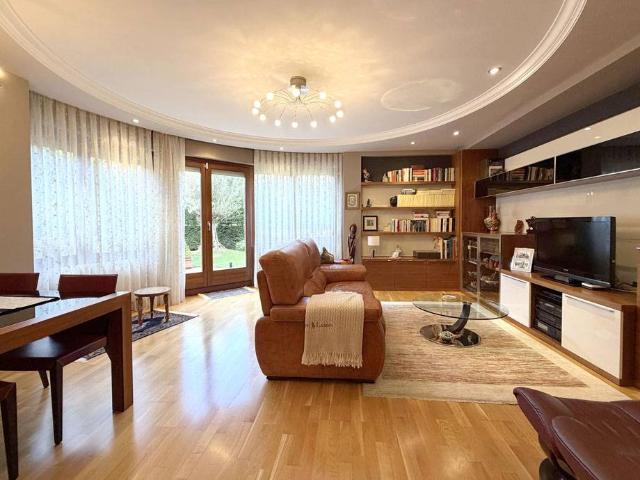 Chalet en venta en Zabalgunea, Vitoria-Gasteiz