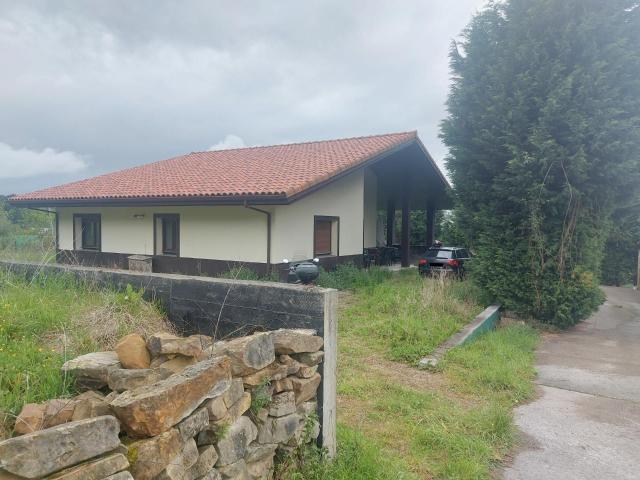 Villa en venta en Zamudio
