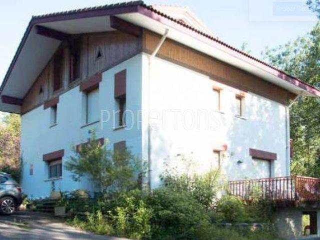 Chalet en venta en Zamudio, Guipúzcoa