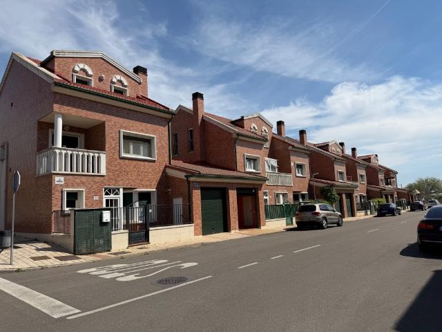Chalet en venta en Zaratán, Castilla y León