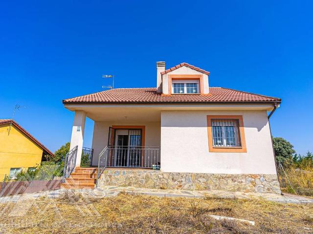 Chalet en venta en Zarzuela Del Monte, Segovia