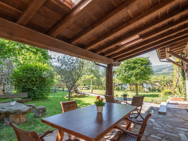 Villa en venta en Zeanuri, Soloeta