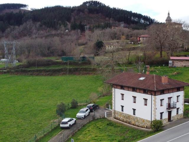 Chalet en venta en Zeberio, Guipúzcoa